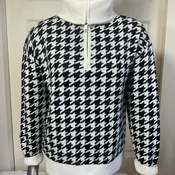 Talbots Women's size Medium Black White Houndstooth Quarter Zip Sweater - Picture 2 of 12